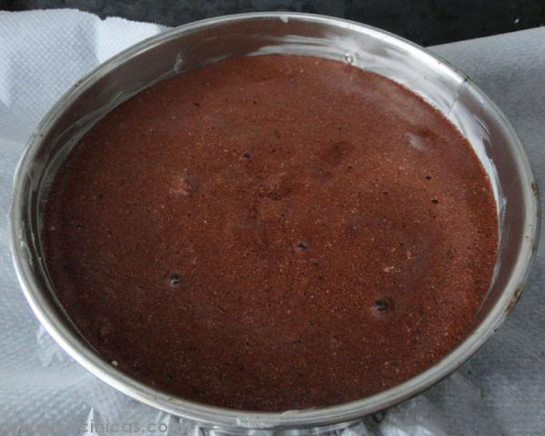 img_pastel_de_chocolate_esponjoso_10677_paso_4_600.jpg